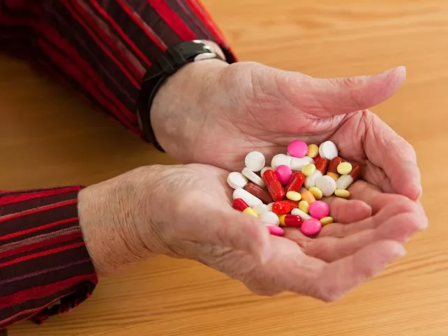 Milyen gyakran mulasztják el a kórházakban az előírt antibiotikumok beadását?