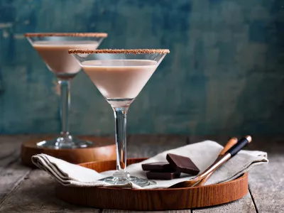 Csokoládé és alkohol: mértékkel nem ellenség