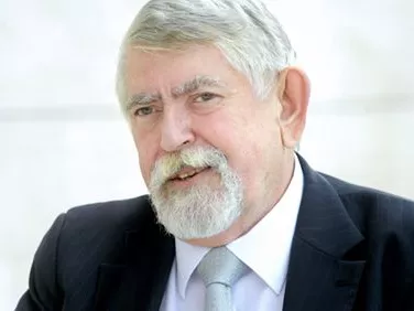 Önkénteseket toboroznak – gyógyszerészeket is várnak