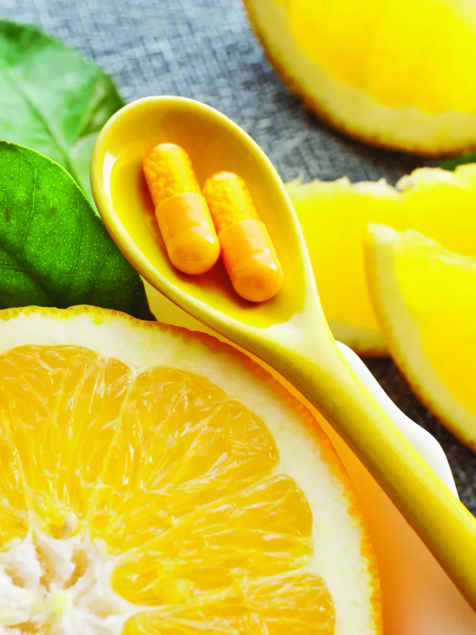 A bizonytalan eredetű vitaminok és az étrend-kiegészítők veszélyei