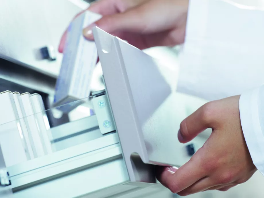 December óta nem érhető el Magyarországon a Crohn-betegek gyógyszere