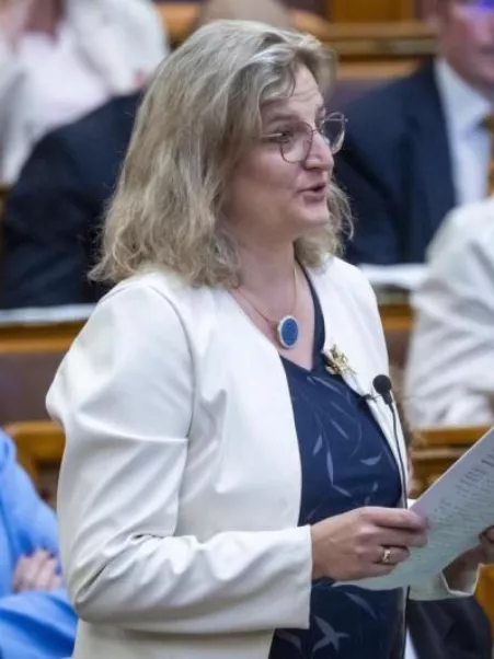 Parlamenti vita a Batthyány-Strattmann László Alapítványról