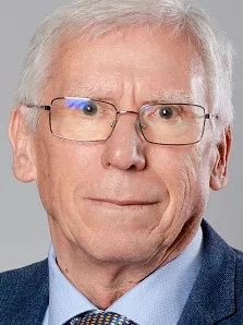 Hankó Zoltán áfacsökkentésről, házhoz szállításról, ügyeleti reformról és szakmai etikáról