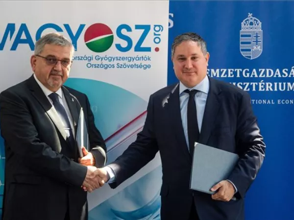 Együttműködési megállapodást írt alá a Nemzetgazdasági Minisztérium és a Magyarországi Gyógyszergyártók Országos Szövetsége