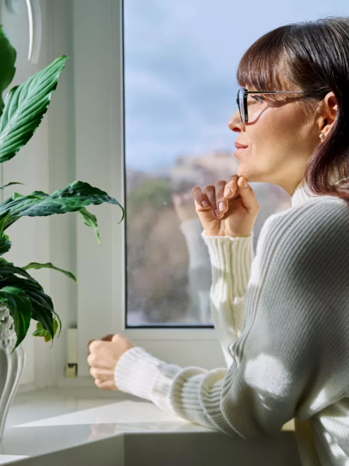 Pubertáskor, terhesség, menopauza: hogyan befolyásolják a hormonális változások a szemet?